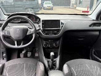 Peugeot 208 1.2 Vti 12V PureTech 82 Hatchback  Benzine 1.199cc 60kW (82pk) FWD picture 11