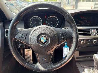 BMW 5-serie 523i 24V Combi/o  Benzine 2.497cc 130kW (177pk) RWD picture 15