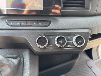 Renault Master nieuw bpm vrij! 131PK L3H2 2025 model LED CarPlay Airco Cruise Park picture 24