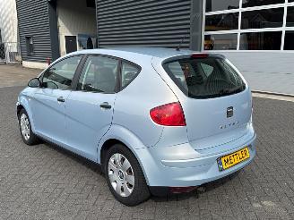 Seat Altea 1.6 MPV  Benzine 1.598cc 75kW (102pk) FWD picture 3