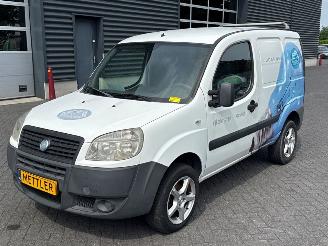 uszkodzony samochody ciężarowe Fiat Doblo 1.3 D 16V Multijet Bestel  Diesel 1.248cc 55kW (75pk) FWD 2007/3