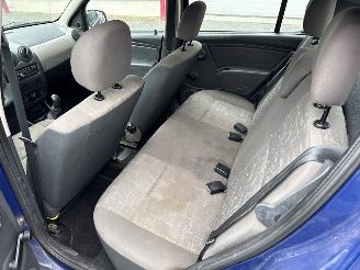 Dacia Sandero 1.2 16V Hatchback  Benzine 1.149cc 55kW (75pk) FWD picture 10