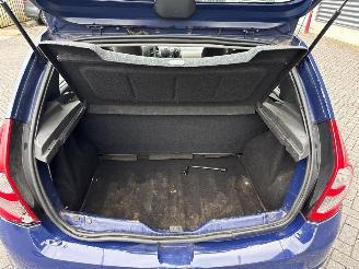 Dacia Sandero 1.2 16V Hatchback  Benzine 1.149cc 55kW (75pk) FWD picture 9