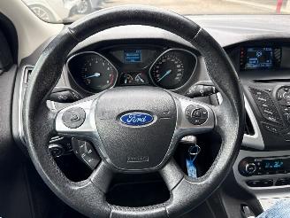 Ford Focus 1.0 Ti-VCT EcoBoost 12V 125 Combi/o  Benzine 998cc 92kW (125pk) picture 13