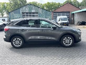 Ford Kuga 1.5 EcoBoost 12V 120 SUV  Benzine 1.496cc 88kW (120pk) FWD picture 6