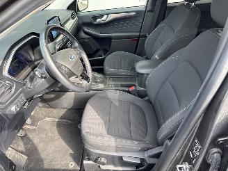 Ford Kuga 1.5 EcoBoost 12V 120 SUV  Benzine 1.496cc 88kW (120pk) FWD picture 11