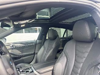 BMW 8-serie M850 CARBON ZWART 390 kW (530 PK) 4.395 cc PANORAMADAK SOFTCLOSE picture 19