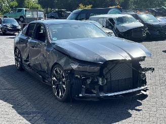 BMW 5-serie BMW I5 M60 442 KW (601 PK) xDrive 84 kWh panoramadak, carplay, 360 camera picture 2