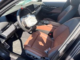 BMW i5 BMW I5 M60 442 KW (601 PK) xDrive 84 kWh panoramadak, carplay, 360 camera picture 18