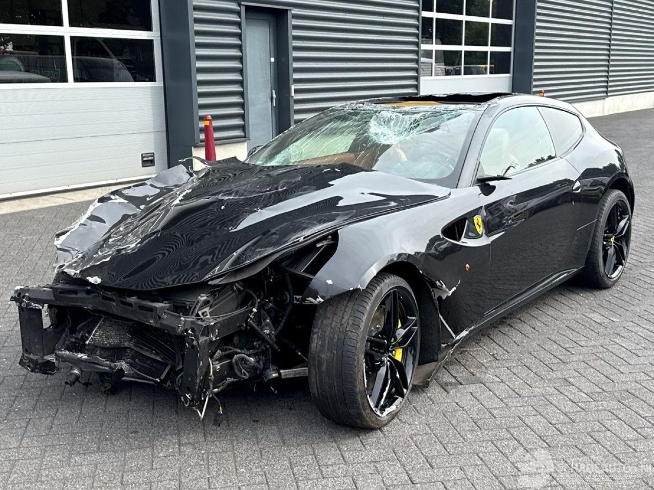 Ferrari FF 6.3 V12 HELE, Keramisch, lift