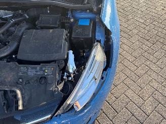 Renault Clio 0.9 Energy TCE 90 12V Hatchback 4Dr Benzine 898cc 66kW (90pk) FWD picture 28