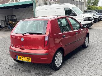 Fiat Punto 1.2 60 S Hatchback  Benzine 1.242cc 44kW (60pk) FWD picture 5