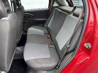 Fiat Punto 1.2 60 S Hatchback  Benzine 1.242cc 44kW (60pk) FWD picture 10