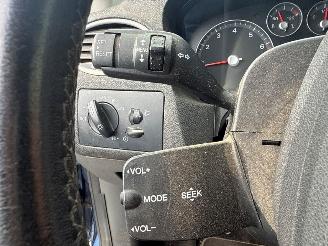 Ford Focus 1.6 16V Hatchback  Benzine 1.596cc 74kW (101pk) FWD airco picture 18
