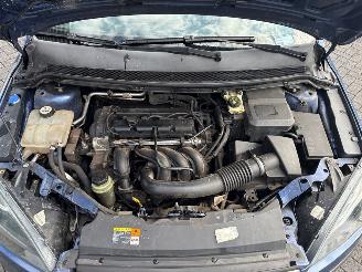 Ford Focus 1.6 16V Hatchback  Benzine 1.596cc 74kW (101pk) FWD airco picture 22