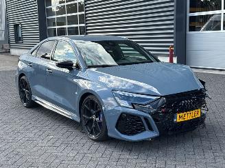 Schadeauto Audi Rs3 Limousine  Keramisch 2.5 TFSI 20V Quattro Sedan 4Dr Benzine 2.480cc 294kW (400pk) 4x4 2022/3