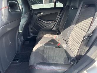Mercedes Cla-klasse 2.2 CLA-220 CDI AMG Pakket picture 16