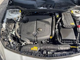 Mercedes Cla-klasse 2.2 CLA-220 CDI AMG Pakket picture 32