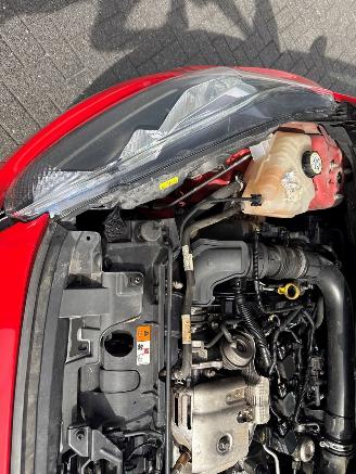 Ford Fiesta 1.0 EcoBoost 12V 100 Hatchback  Benzine 998cc picture 16