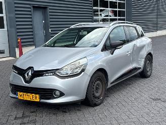 Schadeauto Renault Clio 0.9 Energy TCE 12V Combi/o 4Dr Benzine 898cc 66kW (90pk) 2013/12