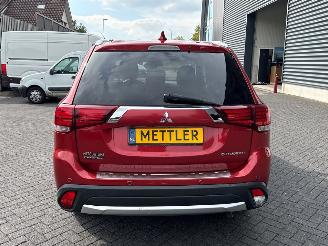 Mitsubishi Outlander 7 Persoons 2.0 16V 4x2 SUV  Benzine 1.998cc 110kW (150pk) FWD picture 4