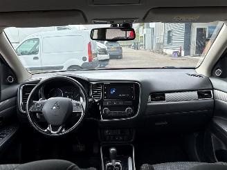 Mitsubishi Outlander 7 Persoons 2.0 16V 4x2 SUV  Benzine 1.998cc 110kW (150pk) FWD picture 13