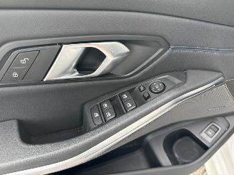BMW 3-serie 318i 2.0 TwinPower Turbo  / M pakket / harman kardon picture 19