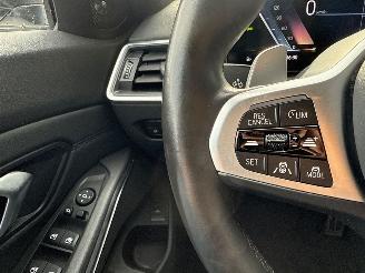 BMW 3-serie 318i 2.0 TwinPower Turbo  / M pakket / harman kardon picture 25