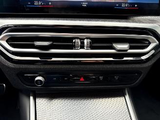BMW 3-serie 318i 2.0 TwinPower Turbo  / M pakket / harman kardon picture 22