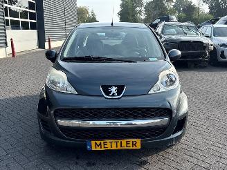 Peugeot 107 1.0 12V Hatchback  Benzine 998cc 50kW (68pk) FWD picture 8