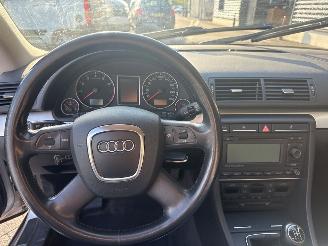 Audi A4 2.0 20V Combi/o  Benzine 1.984cc 96kW (131pk) FWD picture 12