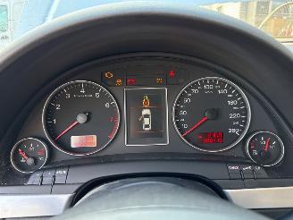 Audi A4 2.0 20V Combi/o  Benzine 1.984cc 96kW (131pk) FWD picture 13