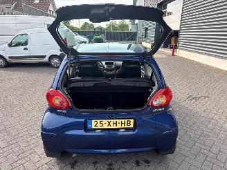 Toyota Aygo 1.0 12V VVT-i Hatchback  Benzine 998cc 50kW (68pk) FWD picture 9