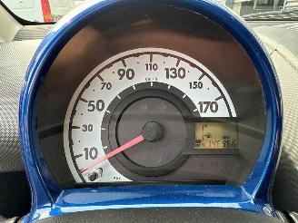Toyota Aygo 1.0 12V VVT-i Hatchback  Benzine 998cc 50kW (68pk) FWD picture 12