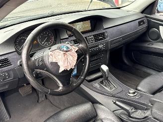 BMW 3-serie 325i 24V Coupe 2Dr Benzine 2.497cc 160kW (218pk) RWD picture 11