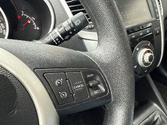 Kia Venga 1.4 CVVT 16V MPV  Benzine 1.396cc 66kW (90pk) FWD picture 20