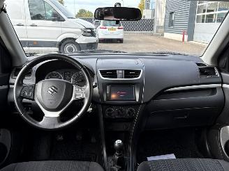 Suzuki Swift 1.2 16 Hatchback  Benzine 1.242cc 66kW (90pk) FWD picture 11