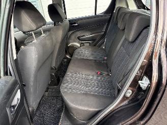 Suzuki Swift 1.2 16 Hatchback  Benzine 1.242cc 66kW (90pk) FWD picture 10