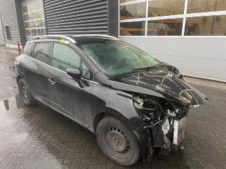 Coche siniestrado Renault Clio Clio IV Estate/Grandtour (7R), Combi 5-drs, 2012 / 2021 0.9 Energy TCE 90 12V 2016/3