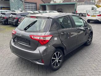 Toyota Yaris Yaris III (P13), Hatchback, 2010 / 2020 1.5 16V Dual VVT-iE picture 4