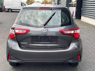 Toyota Yaris Yaris III (P13), Hatchback, 2010 / 2020 1.5 16V Dual VVT-iE picture 3