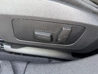 BMW 1-serie 120 1.5 TwinPower Turbo 12V Hatchback  Elektrisch Benzine 1.499cc 125kW (170pk) picture 20