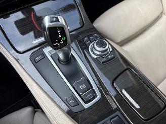 BMW 5-serie 523i 24V Sedan 4Dr Benzine 2.979cc 150kW (204pk) RWD picture 19