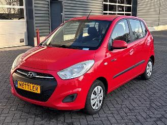  Hyundai I-10 1.0i 12V Hatchback  Benzine 998cc 51kW (69pk) FWD 2013/3