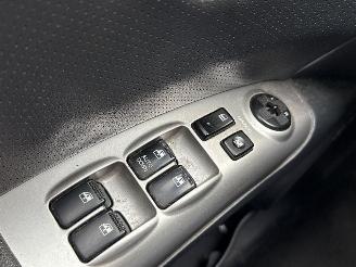 Kia Sportage 2.0 CVVT 16V 4x2 Jeep/SUV  Benzine 1.975cc 104kW (141pk) FWD picture 17