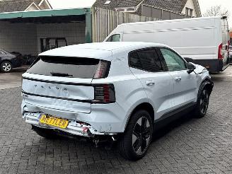 Volvo EX30 Single Motor Extended Range 69 kWh SUV  Elektrisch  200kW (272pk) RWD picture 5