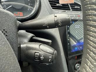 Peugeot 5008 1.6 THP 16V MPV  Benzine 1.598cc 115kW (156pk) FWD picture 19