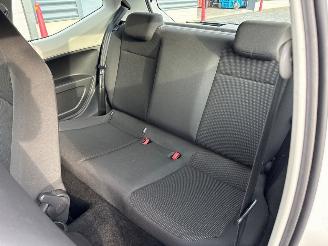 Volkswagen Up! 1.0 12V 60 Hatchback  Benzine 999cc 44kW (60pk) FWD picture 10