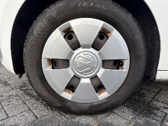 Volkswagen Up! 1.0 12V 60 Hatchback  Benzine 999cc 44kW (60pk) FWD picture 19