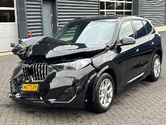 Unfallwagen BMW X1 xDrive 30e 1.5 TwinPower Turbo 12V SUV  Elektrisch Benzine 1.499cc 240kW (326pk) 4x4 2025/8